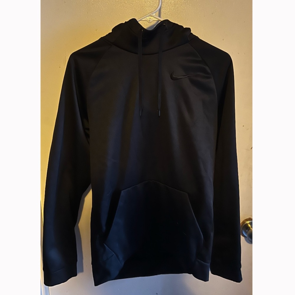 Nike Black Jacket. Minimal Usage. Flex material